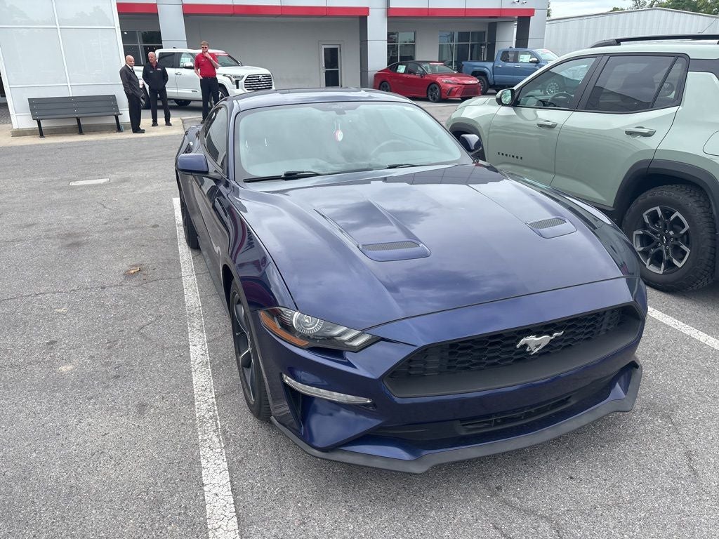 2020 Ford Mustang EcoBoost