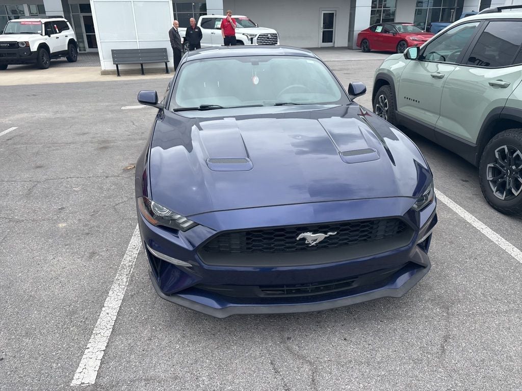 2020 Ford Mustang EcoBoost