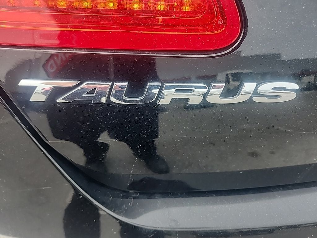 2018 Ford Taurus SHO