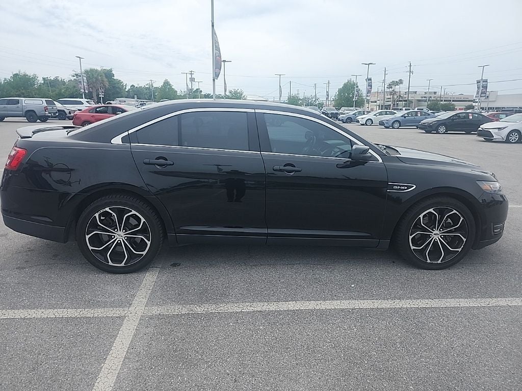 2018 Ford Taurus SHO