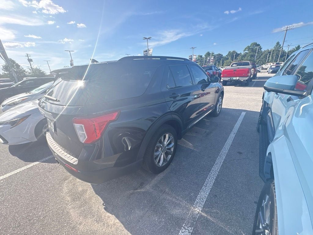 2024 Ford Explorer XLT