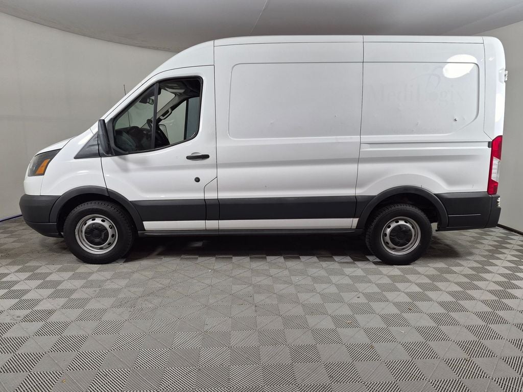 2018 Ford Transit Base