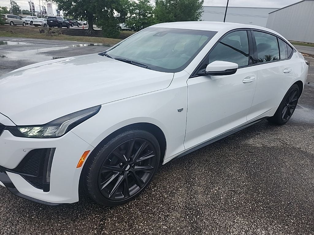 2022 Cadillac CT5 Sport