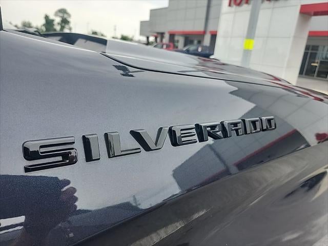 2023 Chevrolet Silverado Custom