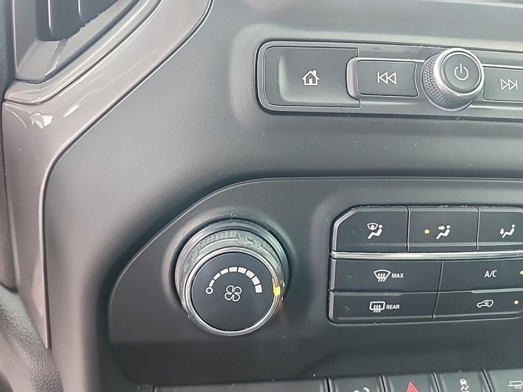 2019 Chevrolet Silverado Custom