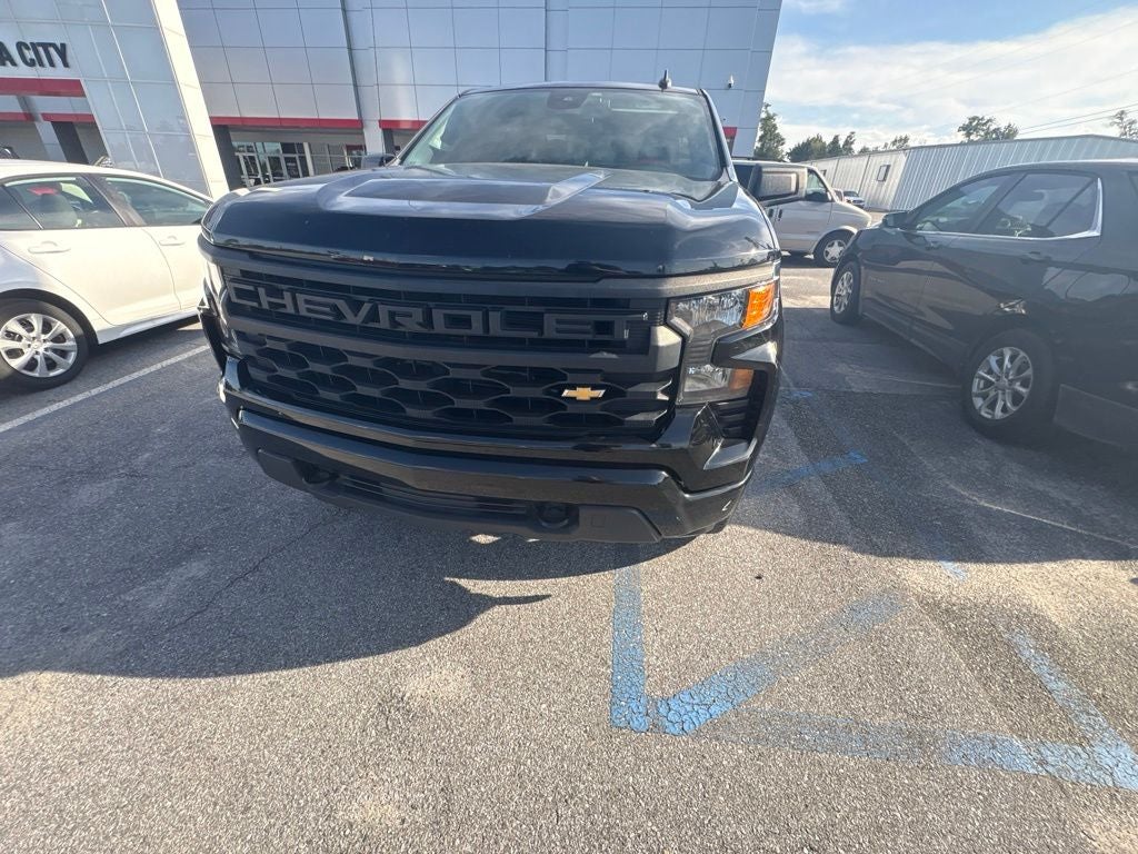2022 Chevrolet Silverado 1500 Custom