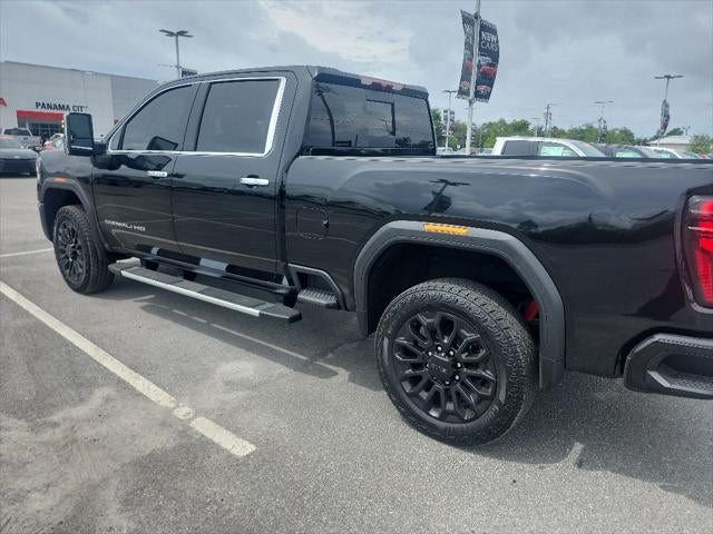 2026 GMC Sierra HD Denali