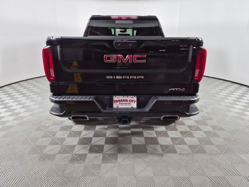 2024 GMC Sierra AT4