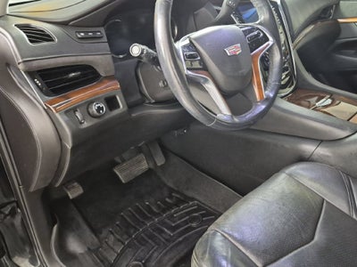 2018 Cadillac Escalade Luxury