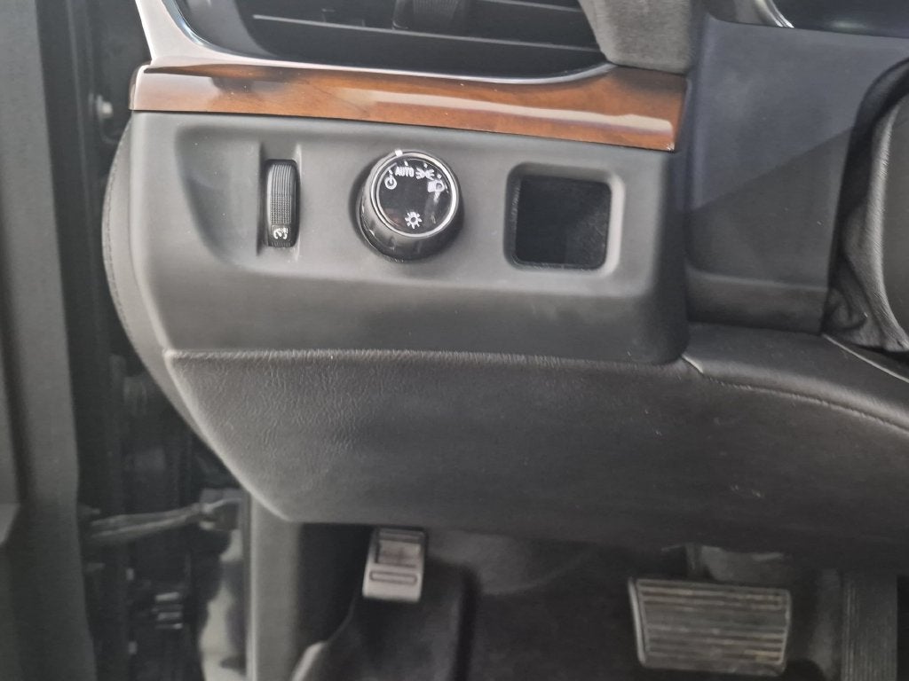 2018 Cadillac Escalade Luxury