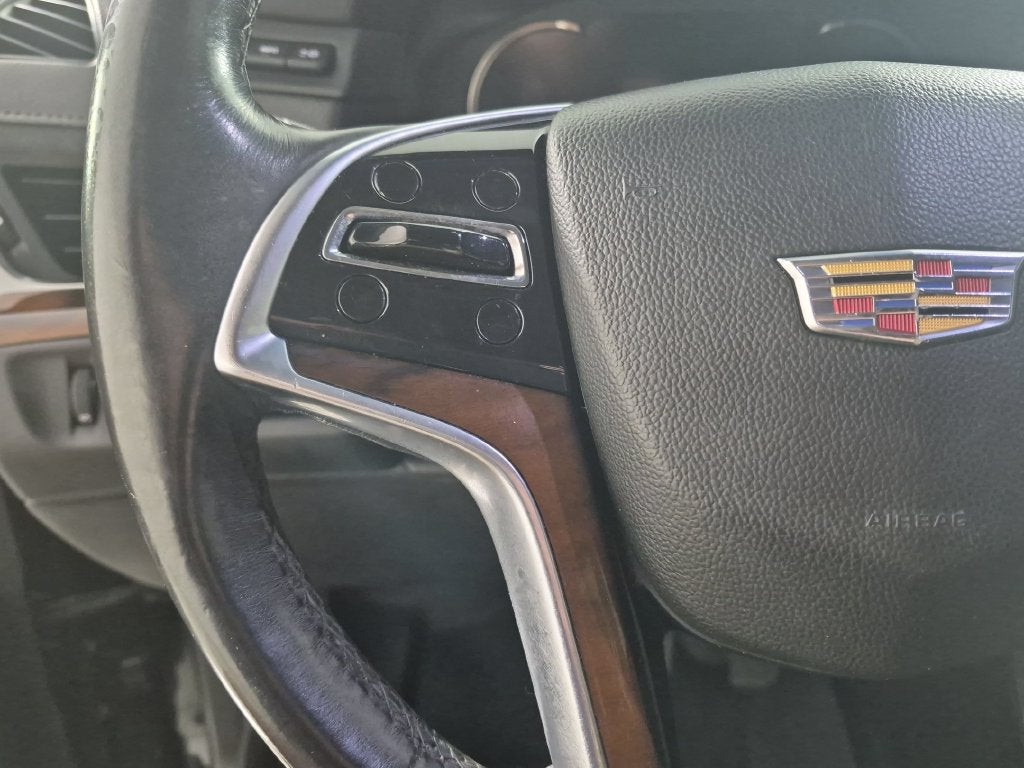 2018 Cadillac Escalade Luxury