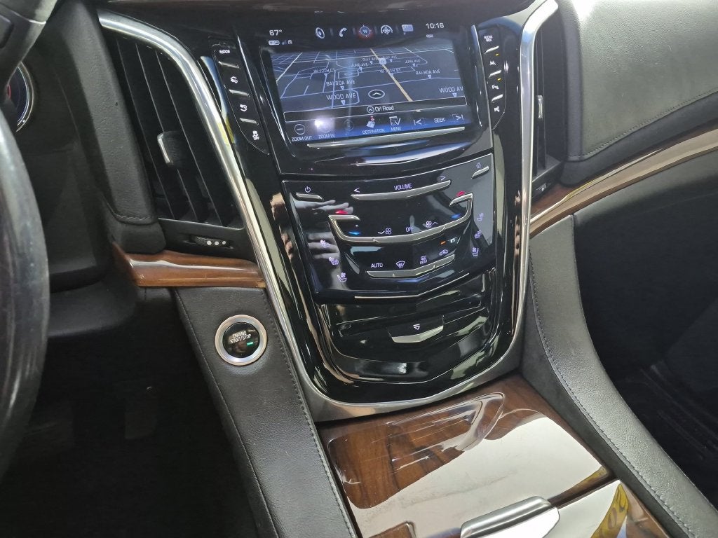 2018 Cadillac Escalade Luxury