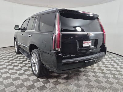 2018 Cadillac Escalade Luxury