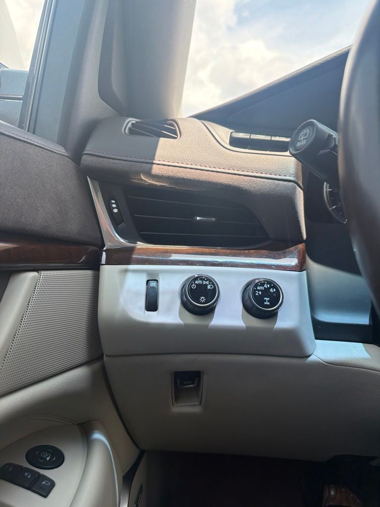 2016 Cadillac Escalade Premium