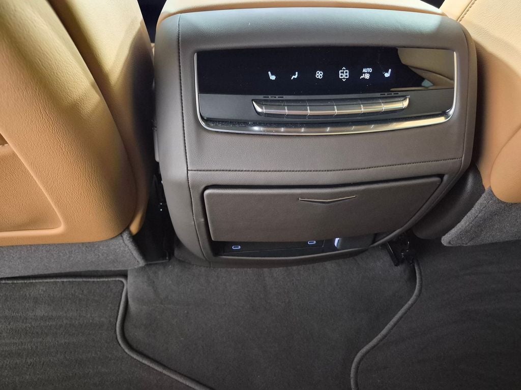 2025 Cadillac Escalade ESV Premium