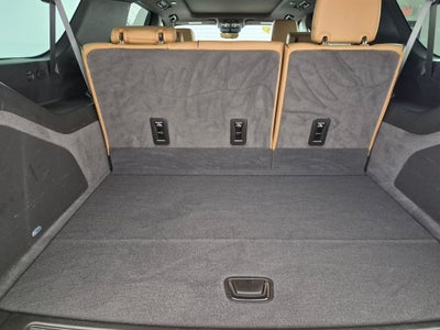 2025 Cadillac Escalade ESV Premium