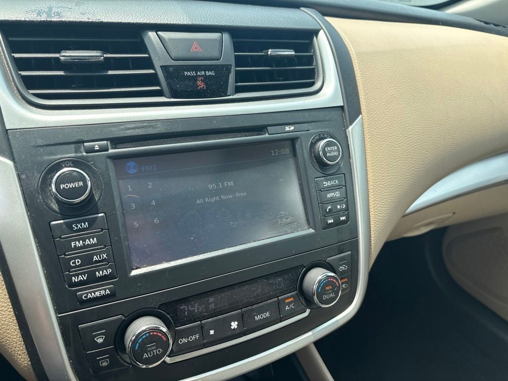 2016 Nissan Altima 2.5 SV