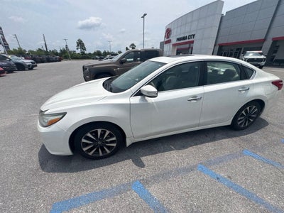 2016 Nissan Altima 2.5 SV