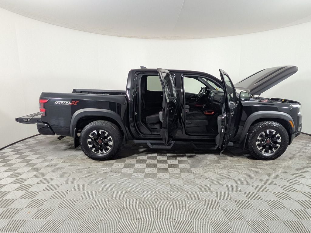 2023 Nissan Frontier PRO-X