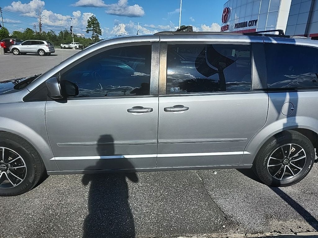 2017 Dodge Grand Caravan GT