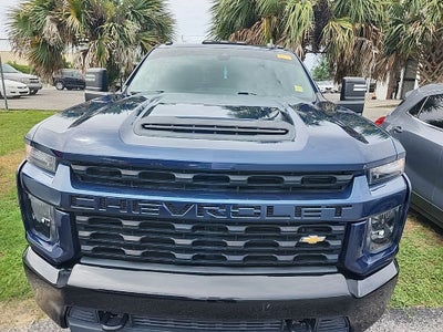 2022 Chevrolet Silverado HD Custom