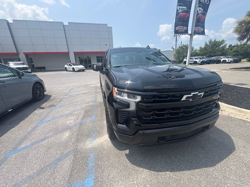2023 Chevrolet Silverado RST