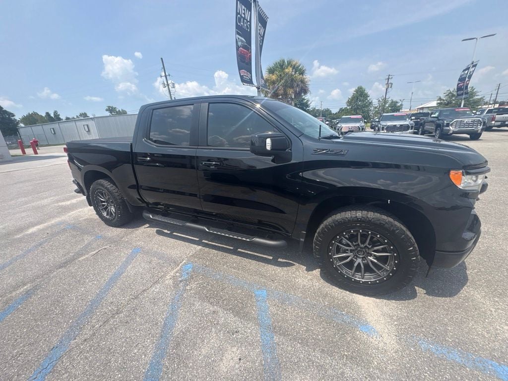 2023 Chevrolet Silverado RST