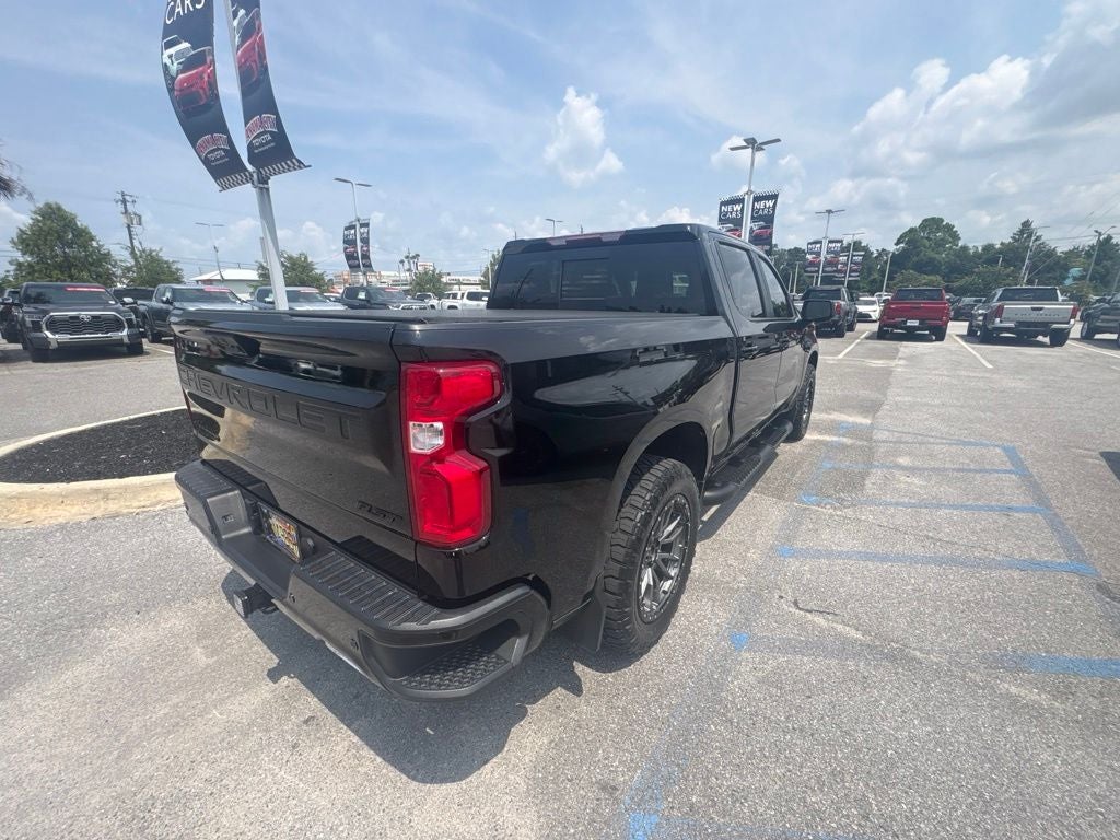 2023 Chevrolet Silverado RST