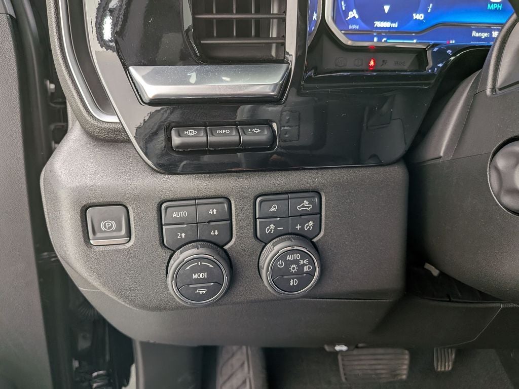 2022 Chevrolet Silverado High Country