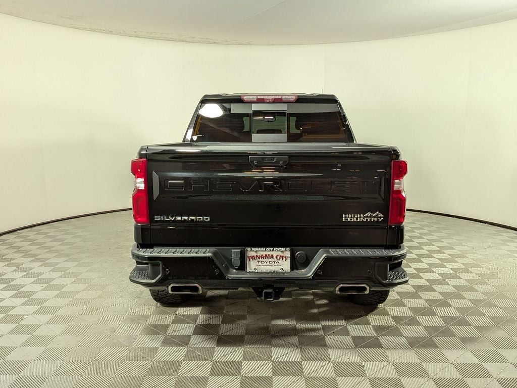 2022 Chevrolet Silverado High Country