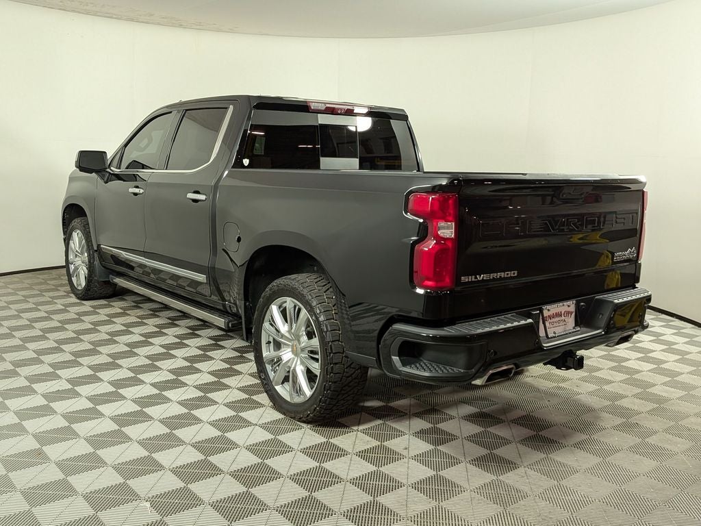 2022 Chevrolet Silverado High Country