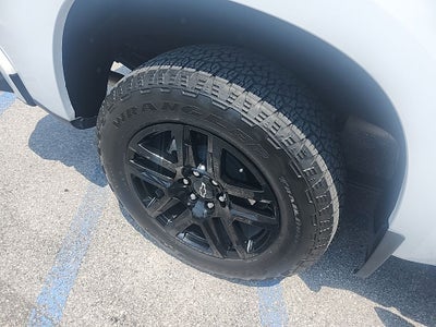2025 Chevrolet Silverado RST