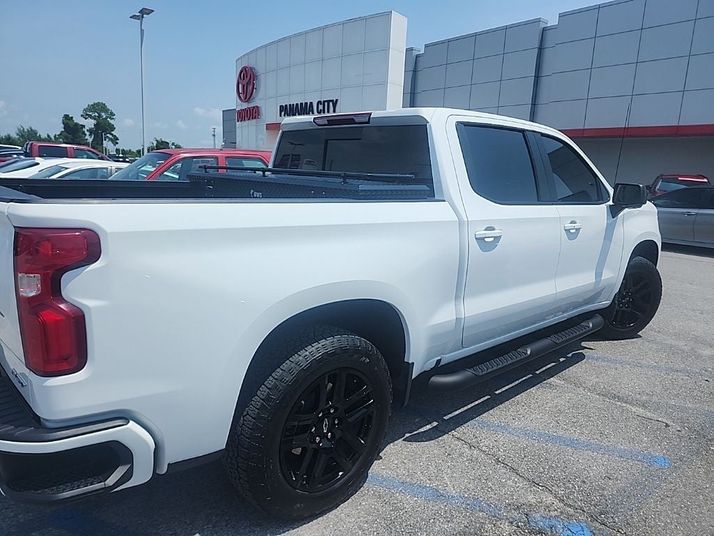 2025 Chevrolet Silverado RST