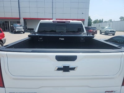 2025 Chevrolet Silverado RST