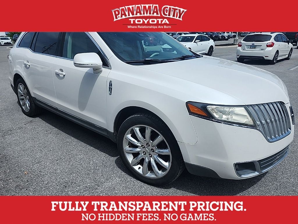 2010 Lincoln MKT 3.7's photo