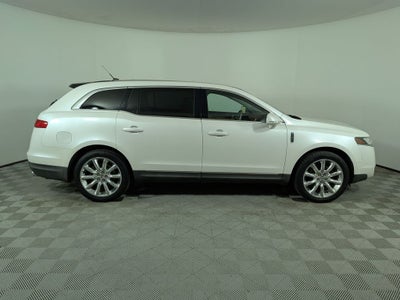 2010 Lincoln MKT Base