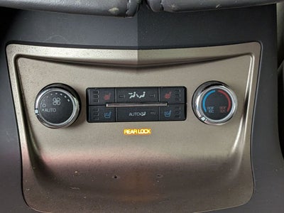 2010 Lincoln MKT Base