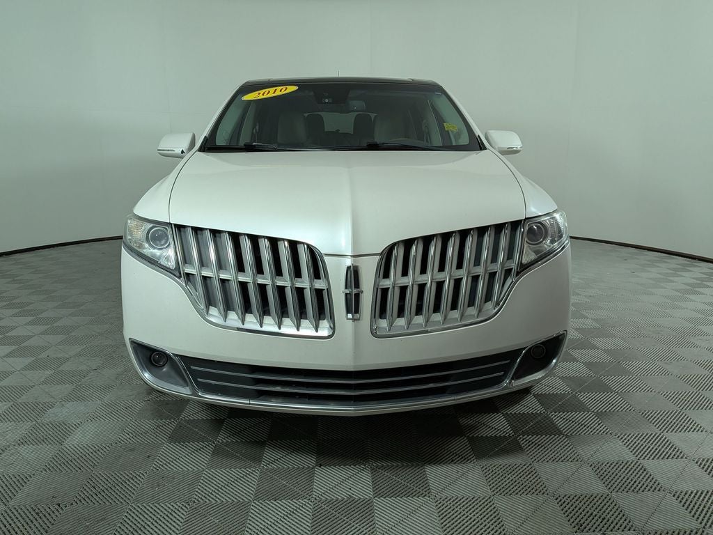 2010 Lincoln MKT Base