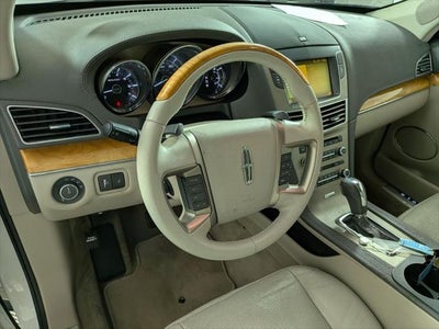 2010 Lincoln MKT Base