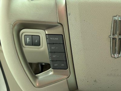 2010 Lincoln MKT Base