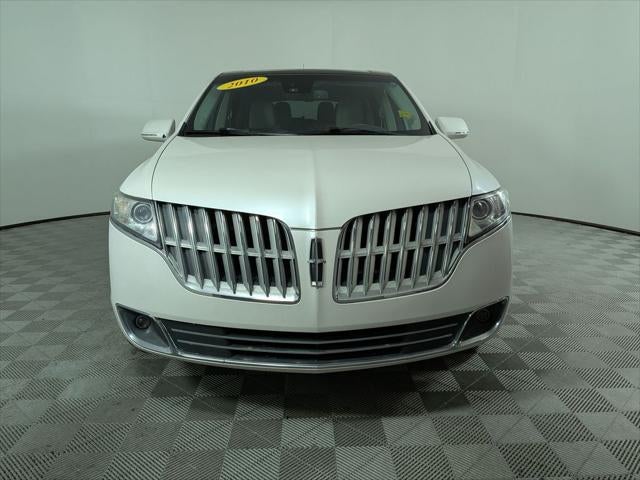 2010 Lincoln MKT Base