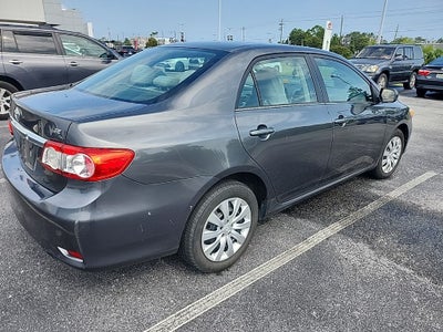 2013 Toyota COROLLA LE
