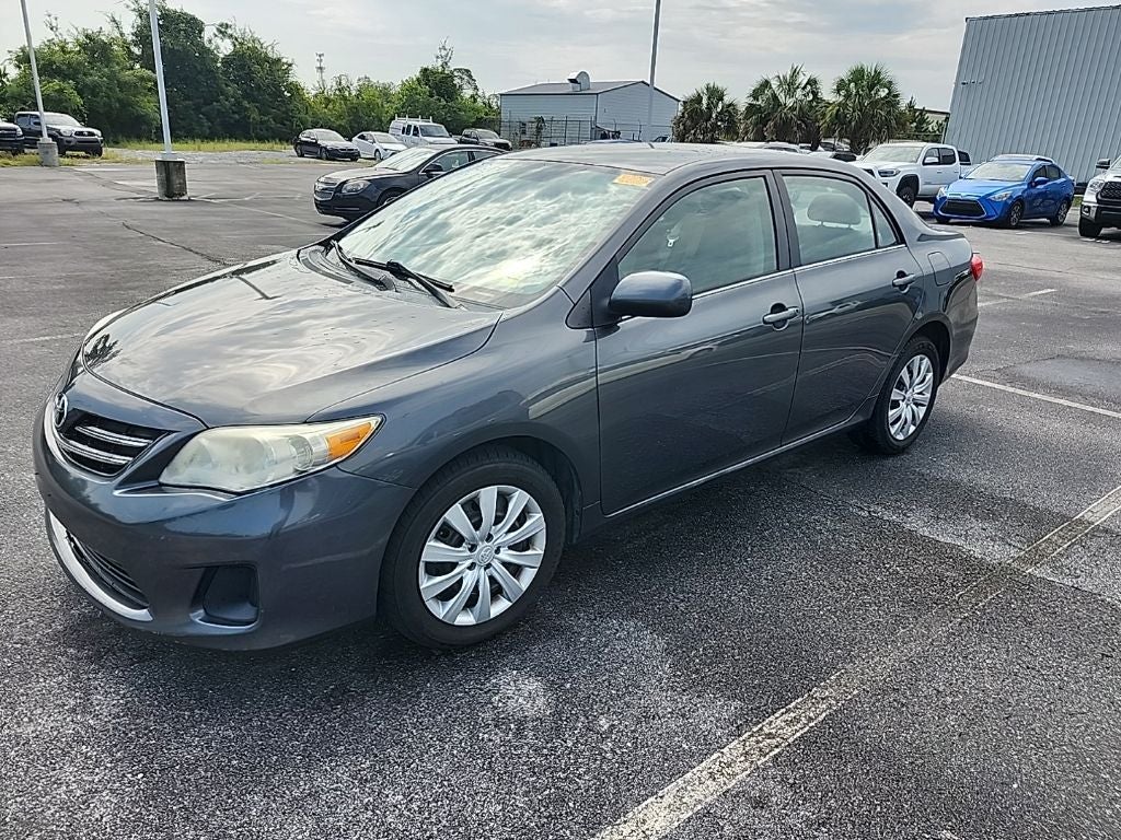2013 Toyota COROLLA LE