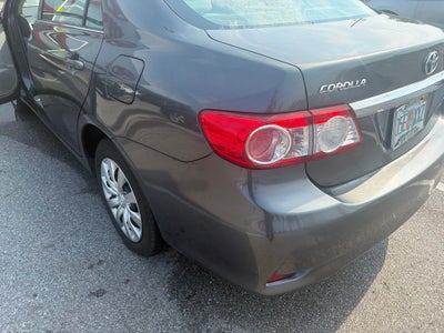 2013 Toyota COROLLA LE