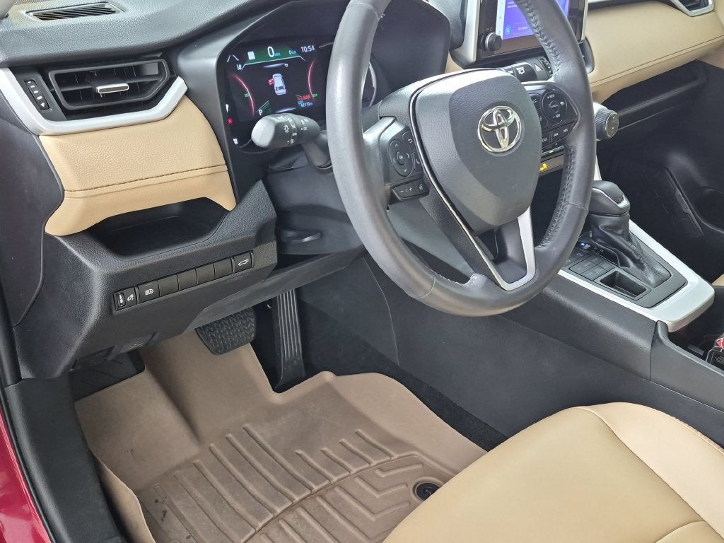 2023 Toyota RAV4 XLE Premium
