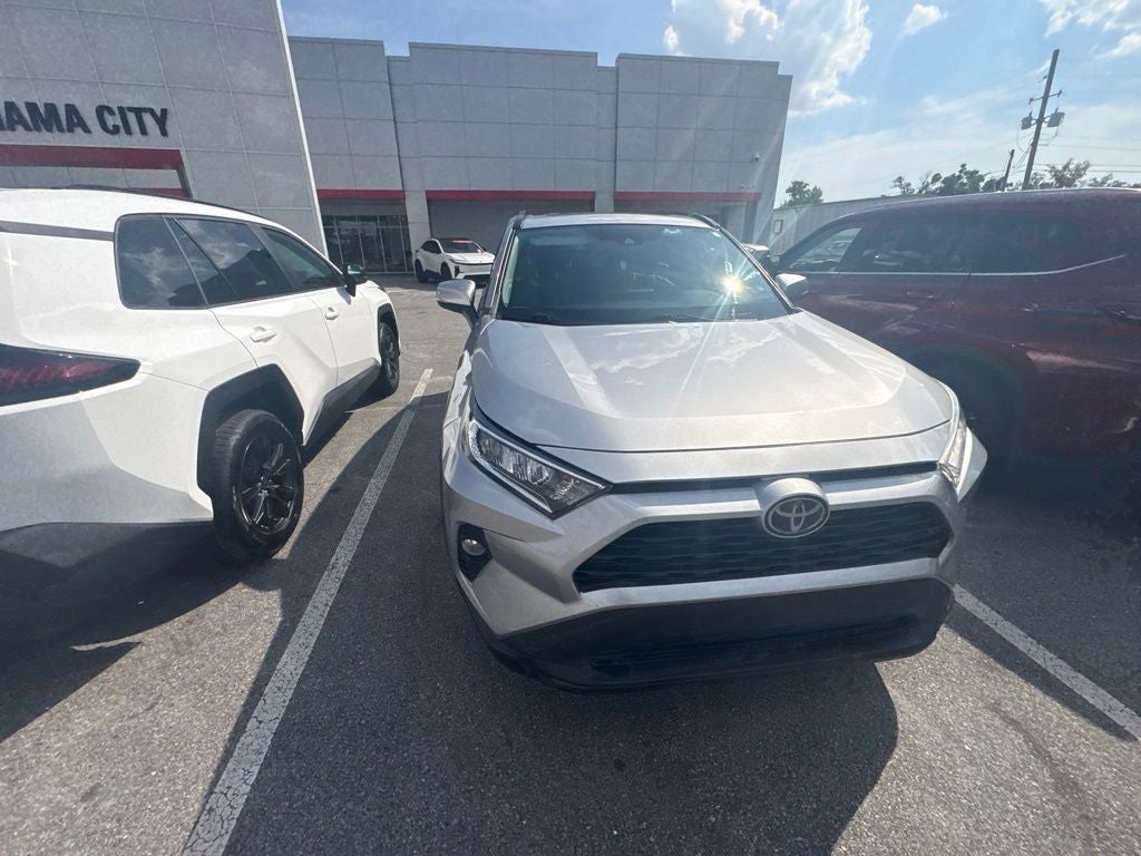 2020 Toyota RAV4 XLE Premium