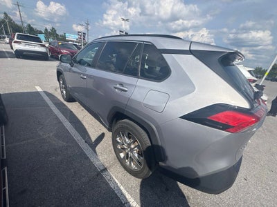 2020 Toyota RAV4 XLE Premium