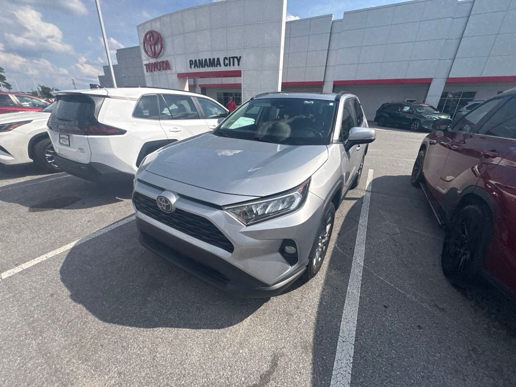 2020 Toyota RAV4 XLE Premium