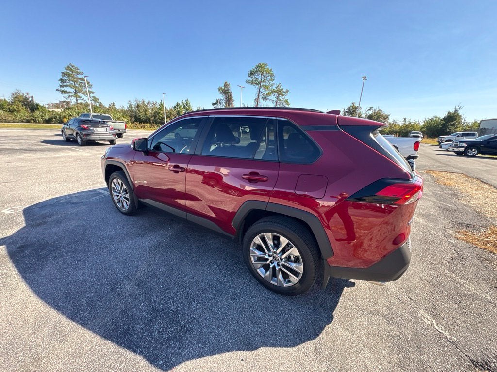 2025 Toyota RAV4 XLE Premium