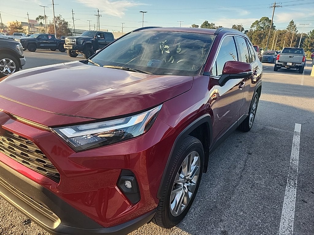 2025 Toyota RAV4 XLE Premium
